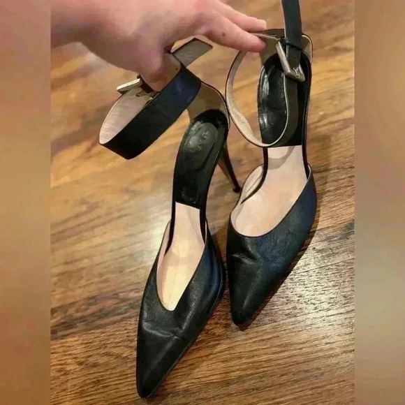 Givenchy Black Leather Stiletto Vintage Classic Spike Mary Jane Heels Size 41 - Picture 4 of 11